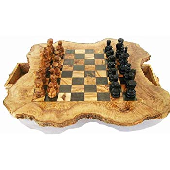 Table jeu d’échecs rustique en bois d’olivier