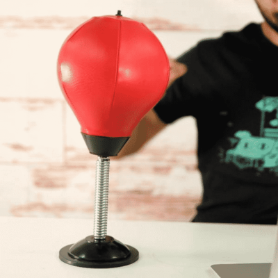 Mini punching-ball de table