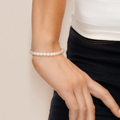PERLINEA- Bracelet – Perles de Culutre Ronde 6-7  mm Blanc- Bijou Femme- OrJaune