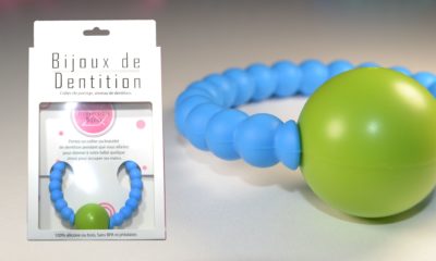 Bracelet bijou hochet de dentition et de portage – Bleu et Vert