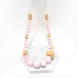 Collier bijou silicone de dentition – Rose et bois