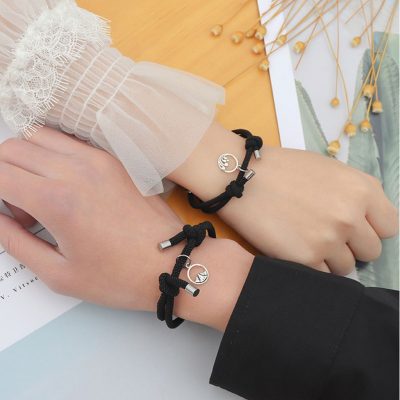 Bracelet Magnétique en forme de cœur pour couple