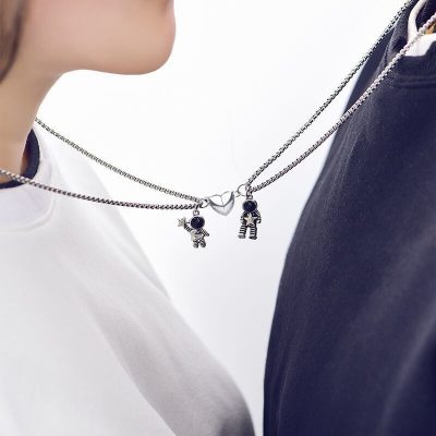 Collier de Couple magnétique en forme de cœur